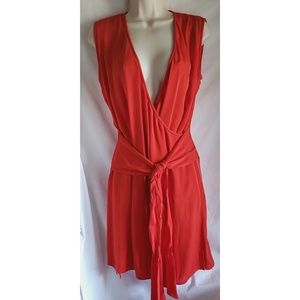 💥SALE💥 Diane Von Furstenberg red silk mini dress NWOT